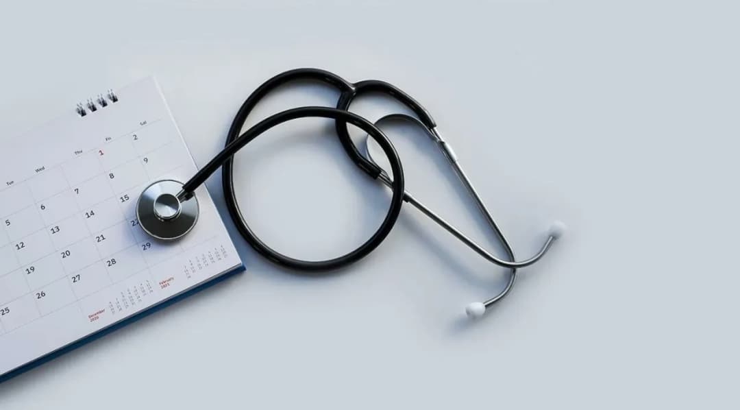 Jakie badania kontrolne są niezbędne dla zdrowia i ich częstotliwość